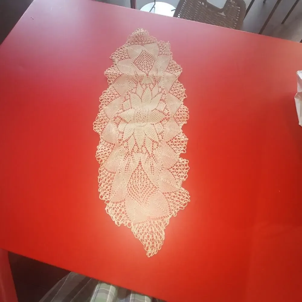 Vintage Italian Floral Lace Table Runner Cream Crochet Shabby Chic Cottagecore